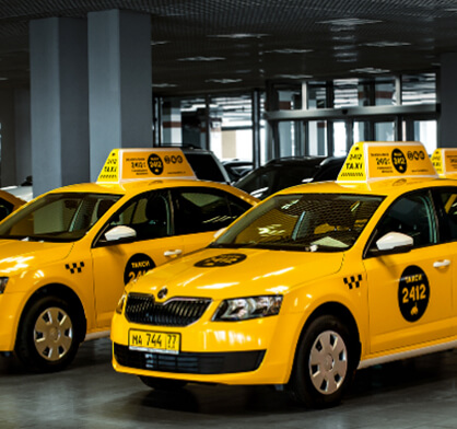 Ремонт таксопарков. Честное такси. Оклейка такси в желтый цвет. Такси ССБ 2. Ремонт такси в СТО.